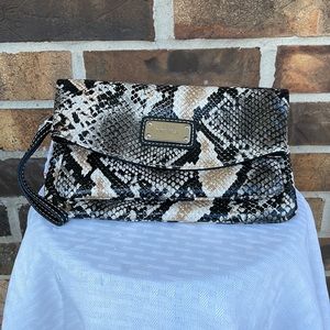 NWOT Snake Skin Clutch